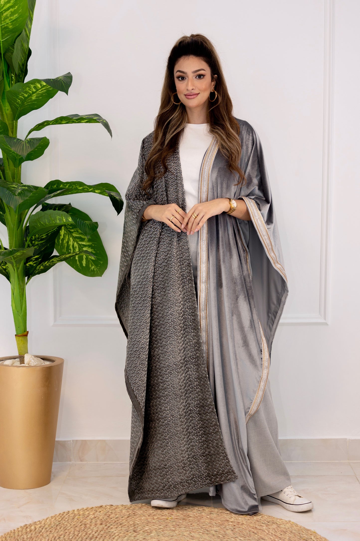 Half elegant half rich kaftan