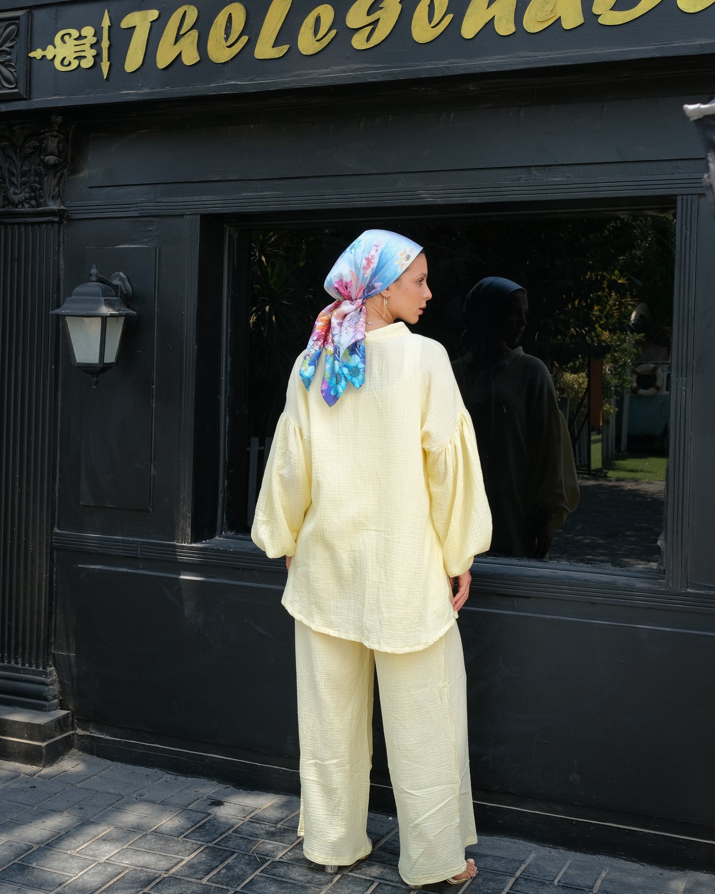 Loose knot set