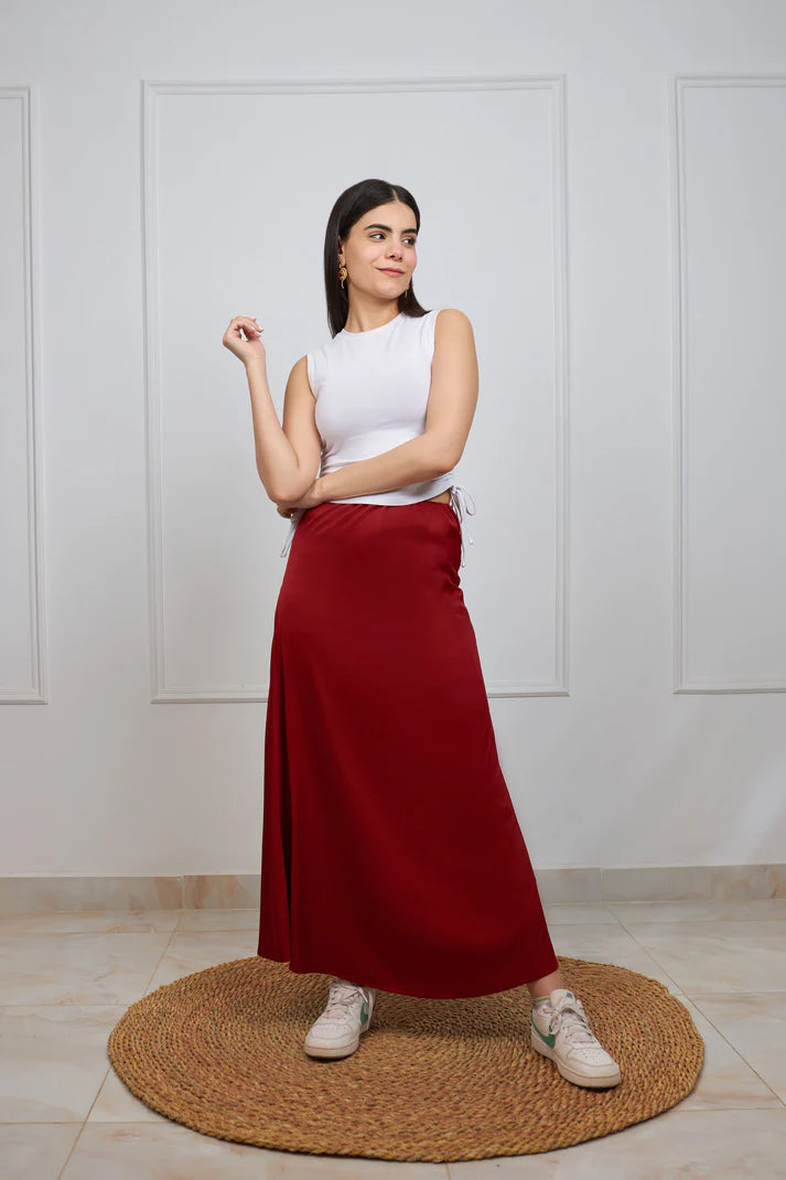 Classic satin skirt Red