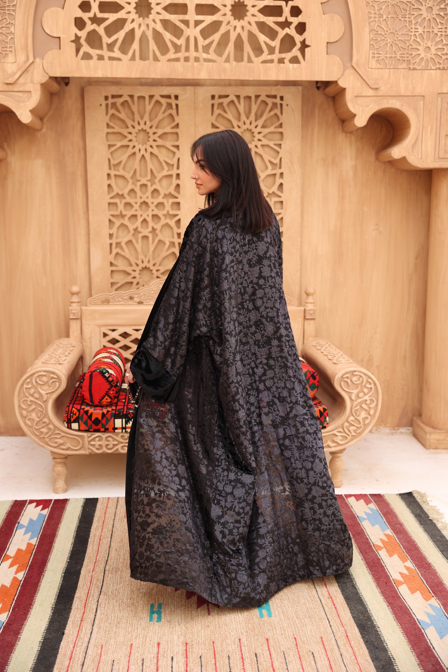 🌙 وَهَـجُ قَـفْـطَـانٍ