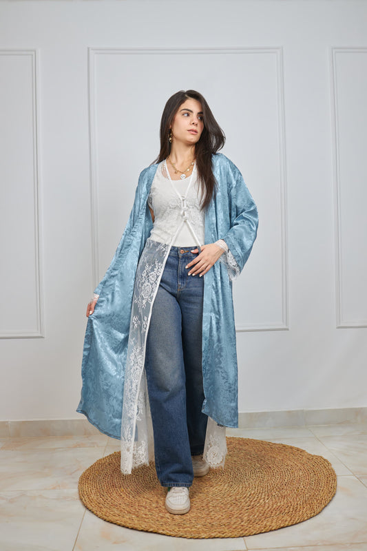 Romance kimono in baby blue
